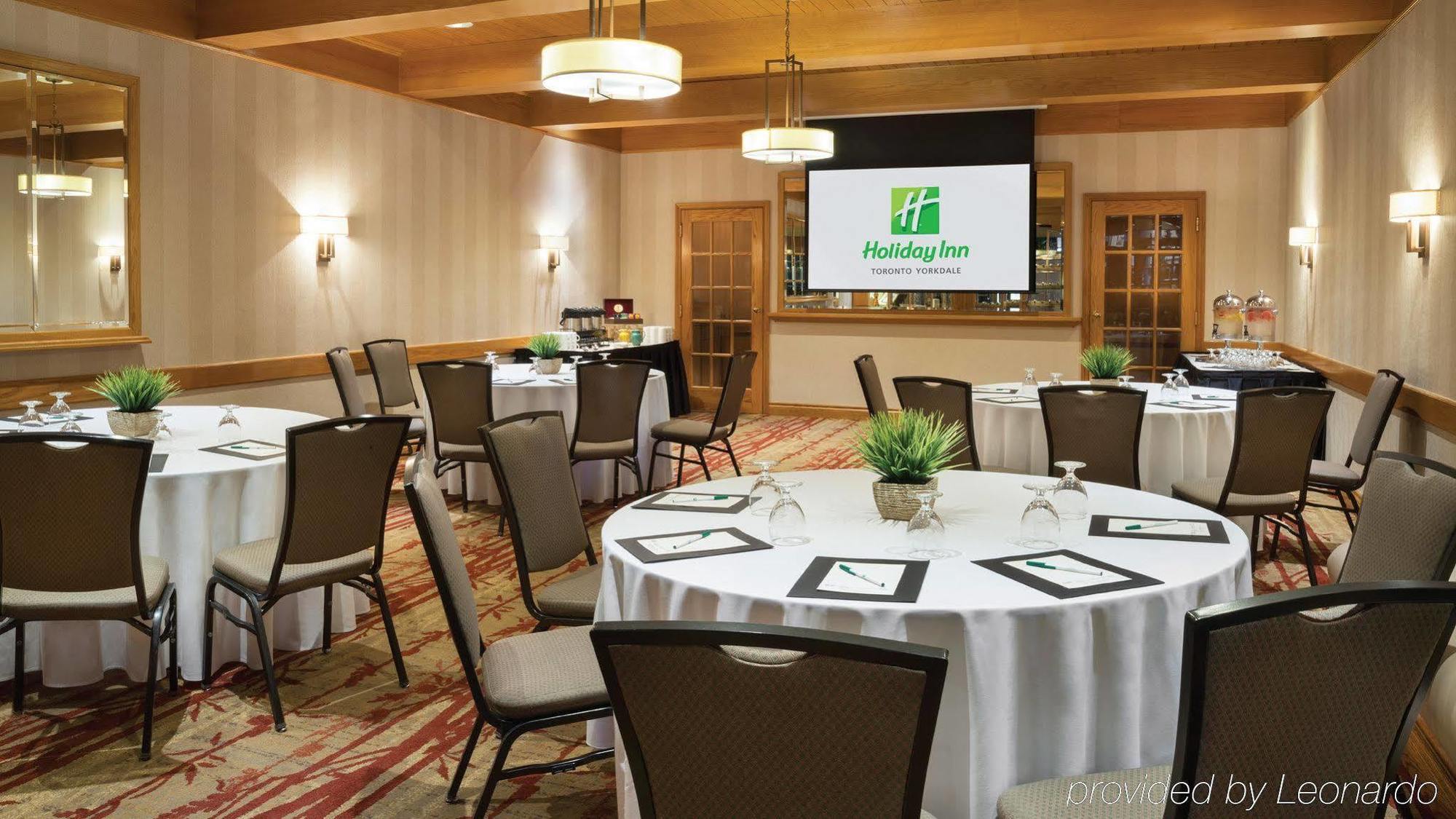 Holiday Inn Toronto - Yorkdale Buitenkant foto