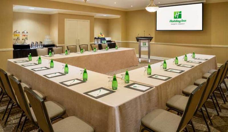 Holiday Inn Toronto - Yorkdale Buitenkant foto