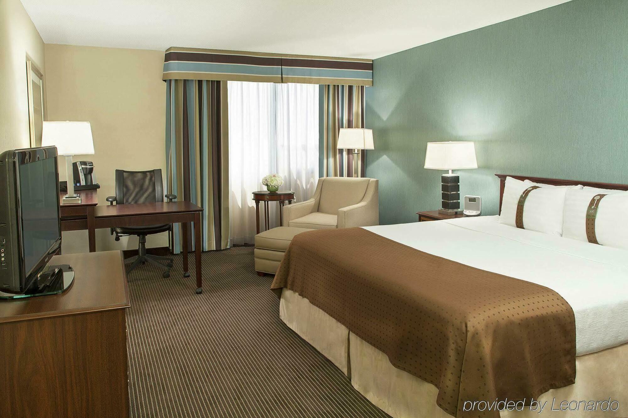Holiday Inn Toronto - Yorkdale Buitenkant foto