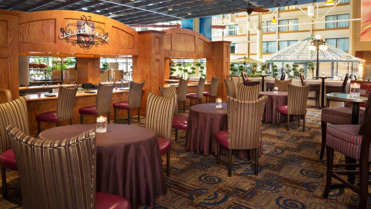 Holiday Inn Toronto - Yorkdale Buitenkant foto